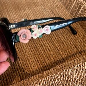 Dolce & Gabanna Elegant Black Sunglasses